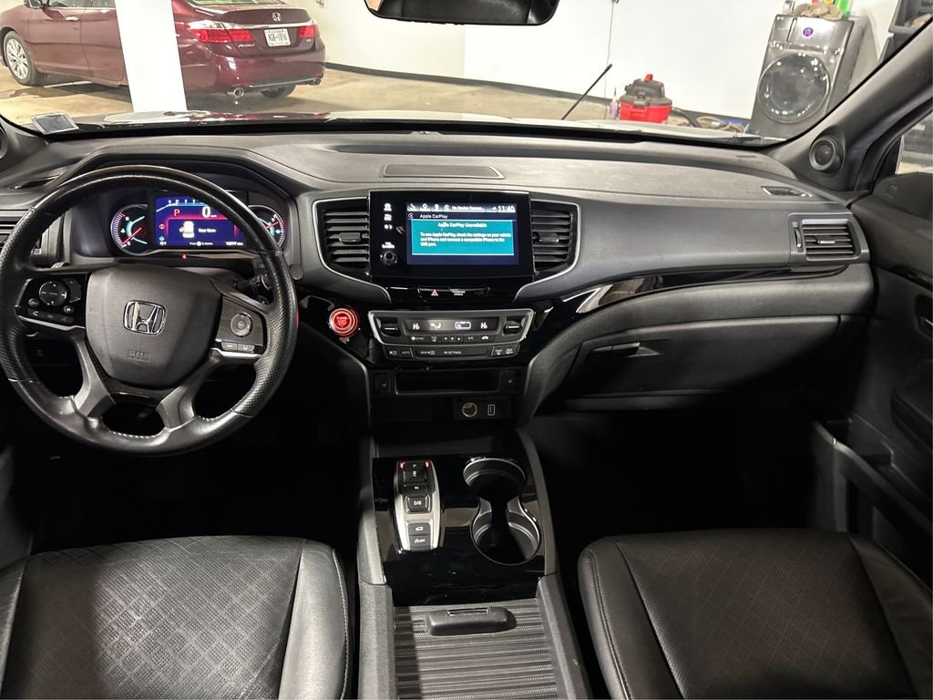Used 2019 Black Honda Touring image 22