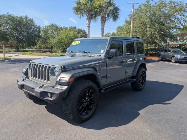 Used 2023 Gray Jeep Sport S image 7