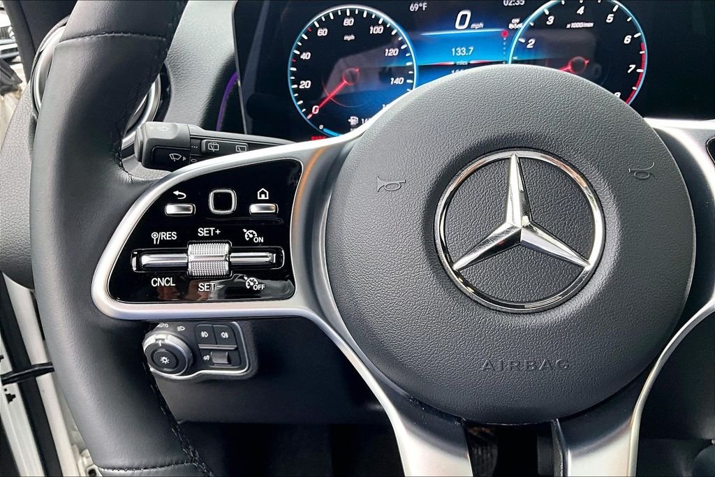 Certified Used 2023 White Mercedes-Benz GLB 250 image 20