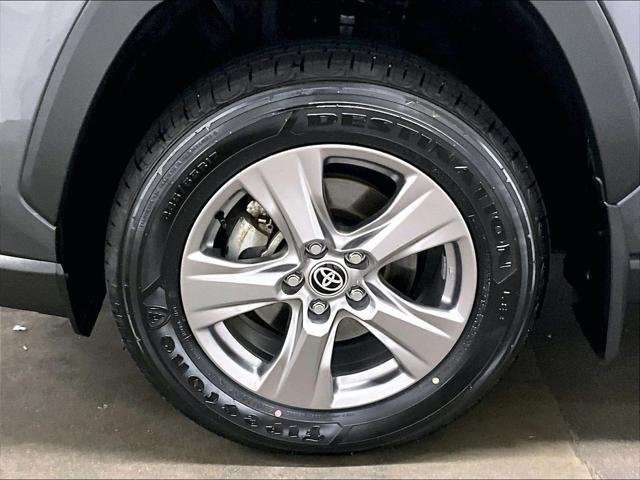 Certified Used 2025 MAGNETIC GRAY MET. Toyota  image 7