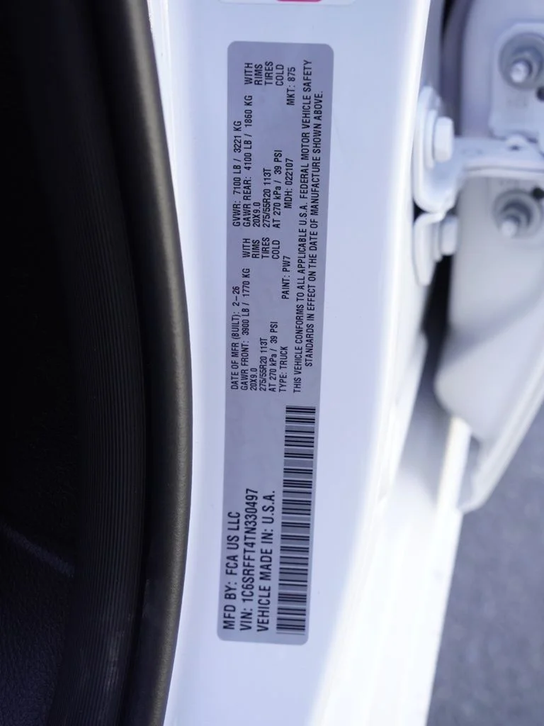 New 2026 Bright White Clear-Coat Exterior Paint RAM Big Horn/Lone Star image 29