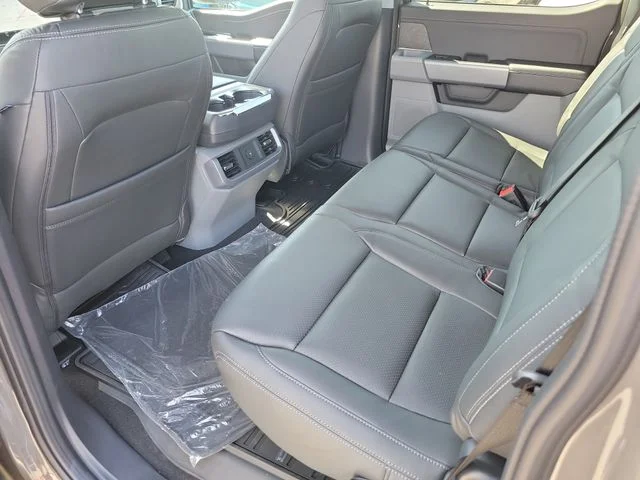New 2026 Marsh Gray Ford XLT image 19