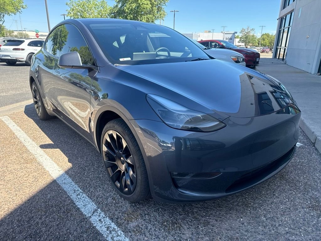 Used 2023 Black Tesla Long Range image 5