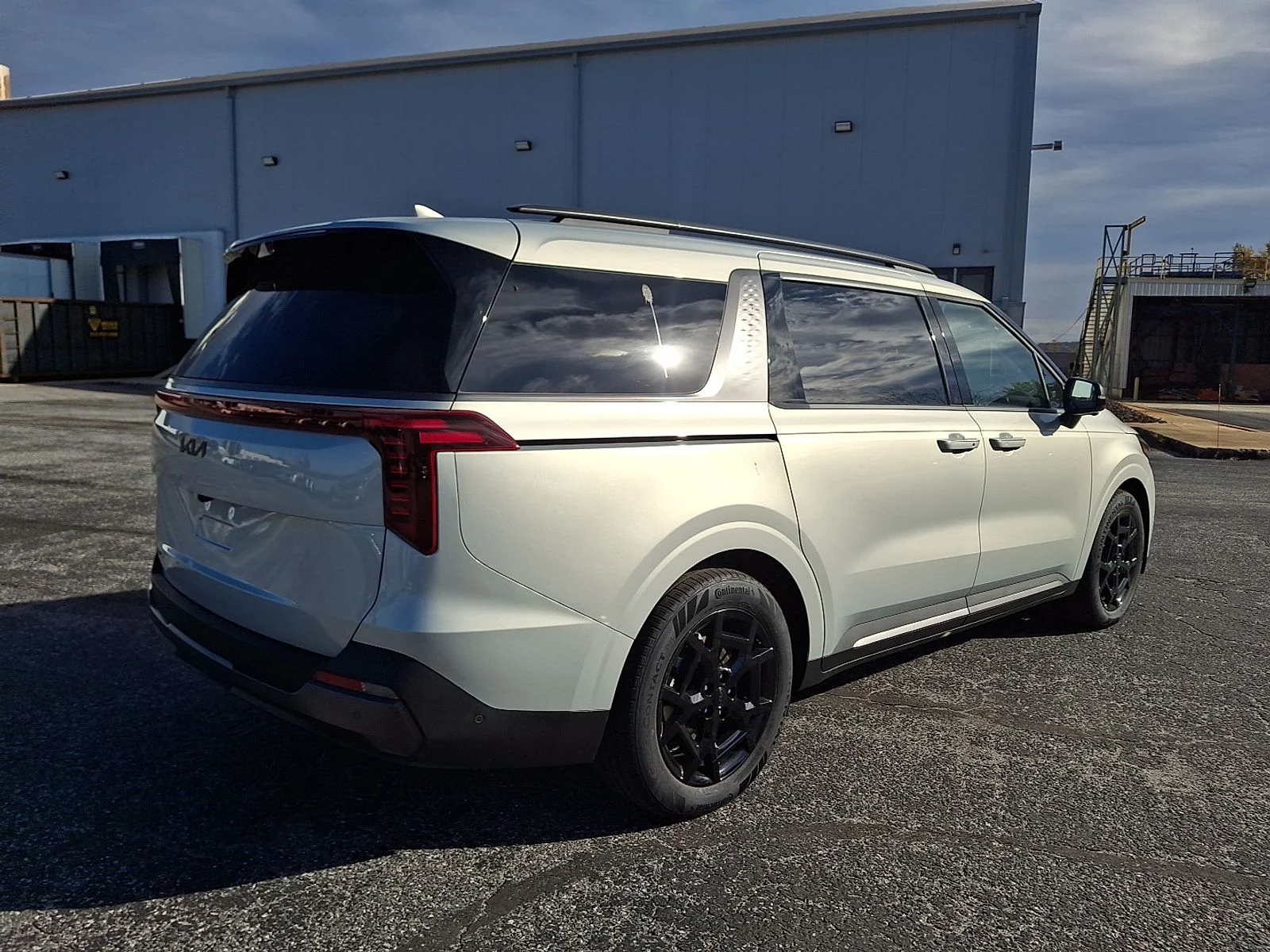 New 2026 White Kia SX Prestige image 8