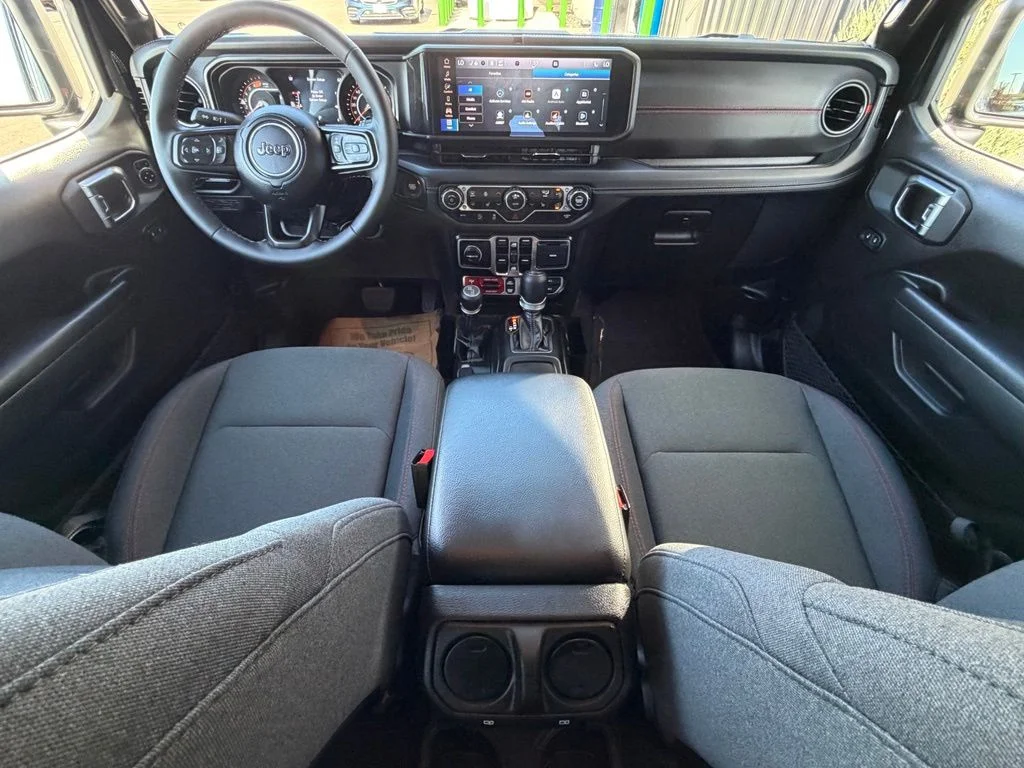 Used 2025 Black Jeep Rubicon image 13