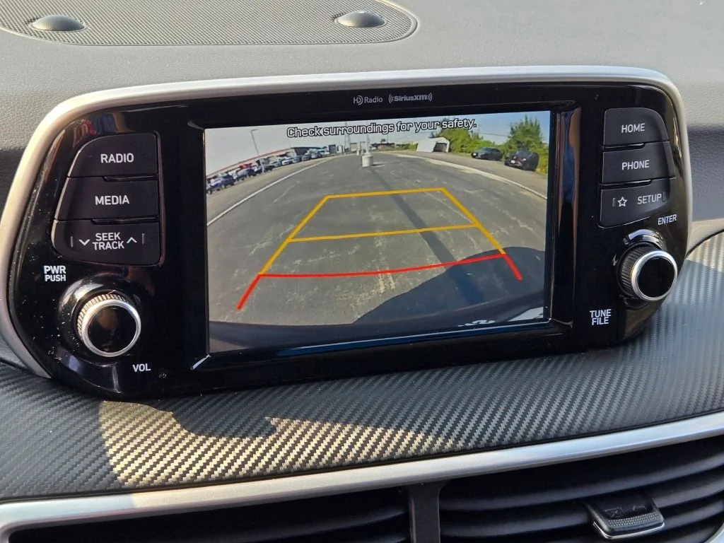 Used 2019 Red Hyundai Value image 23