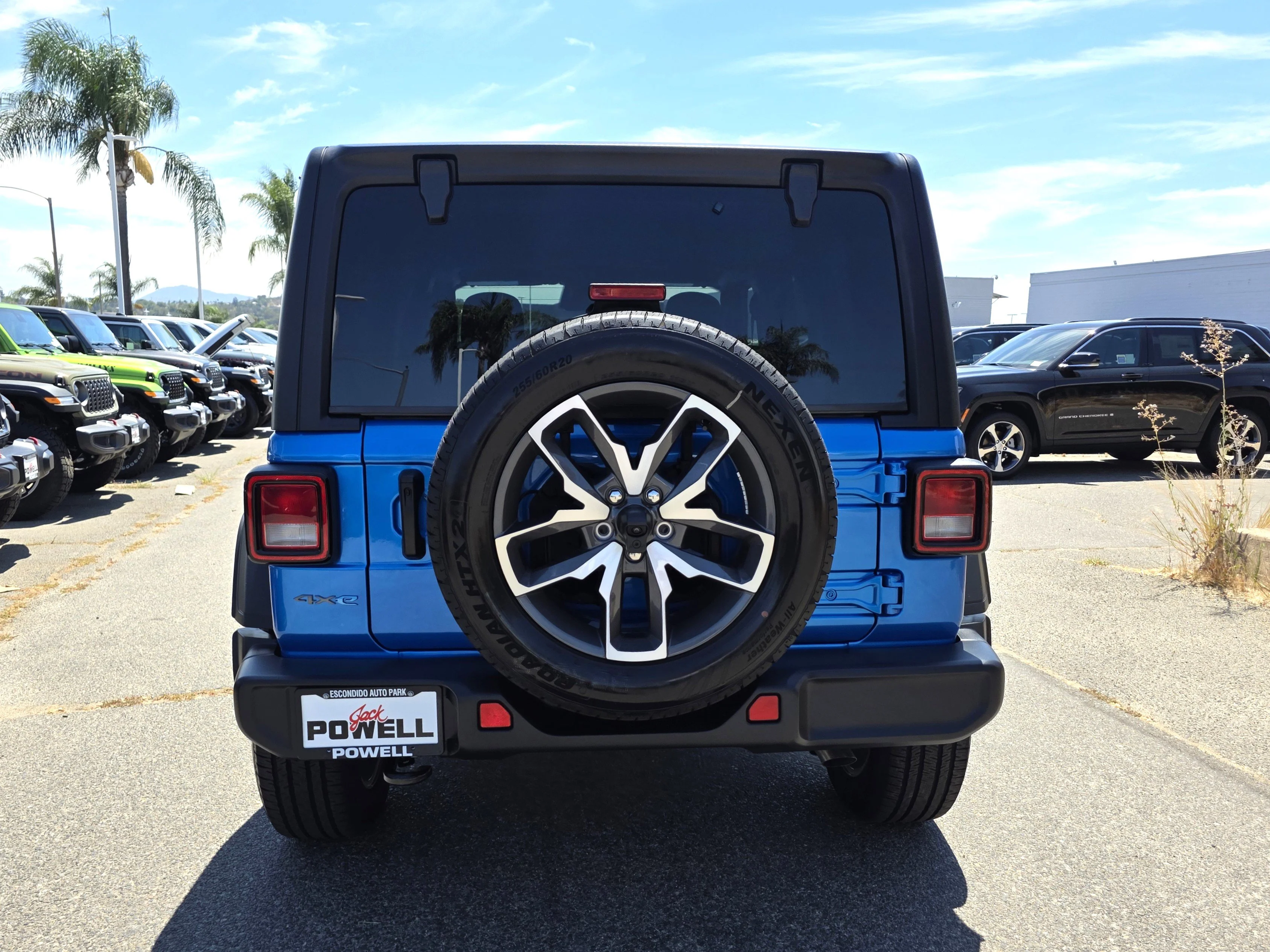 New 2025 Blue Pearl Jeep Sport S 4xe image 4