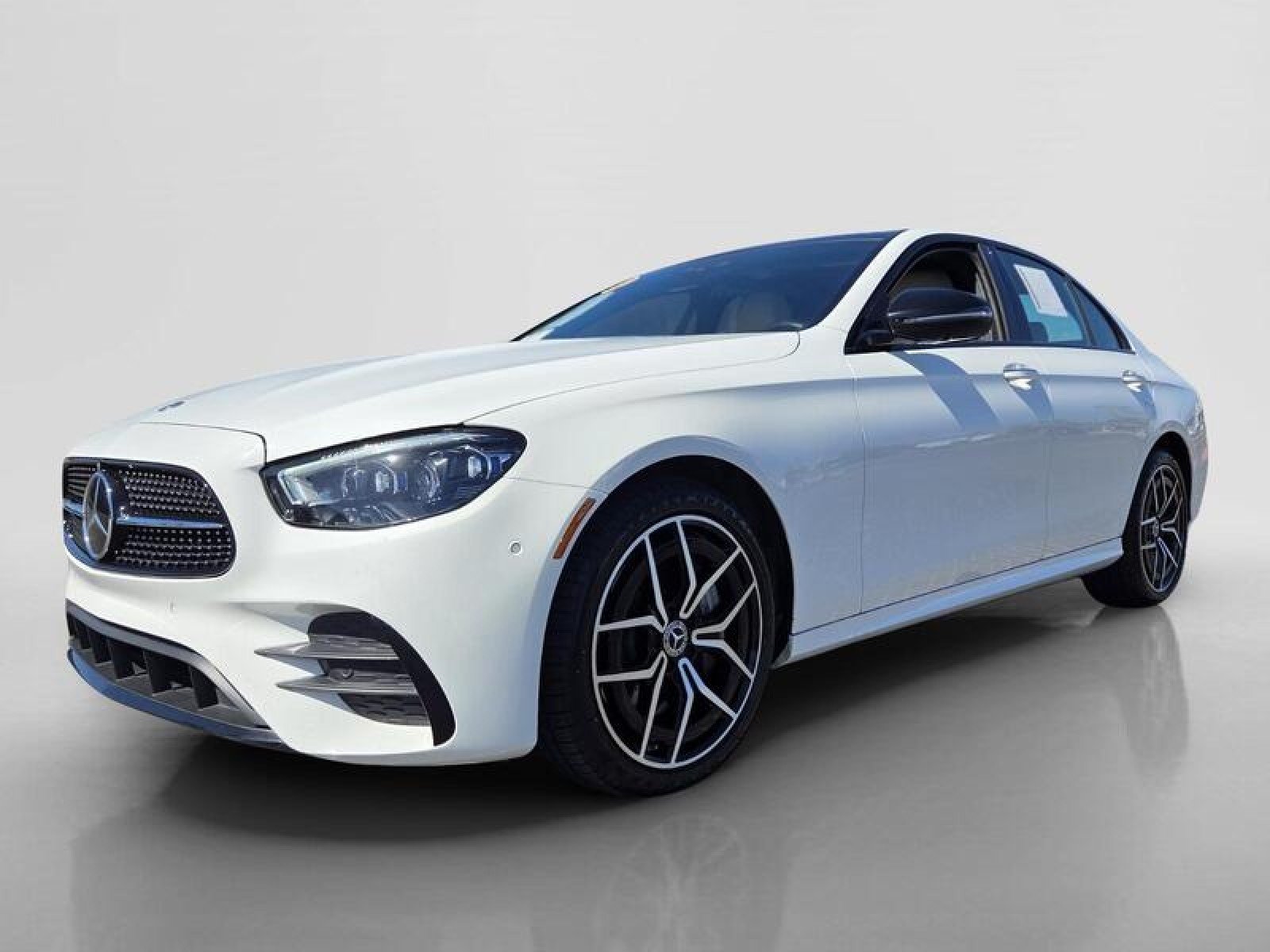 Certified Used 2023 Polar White Mercedes-Benz E 450 image 8