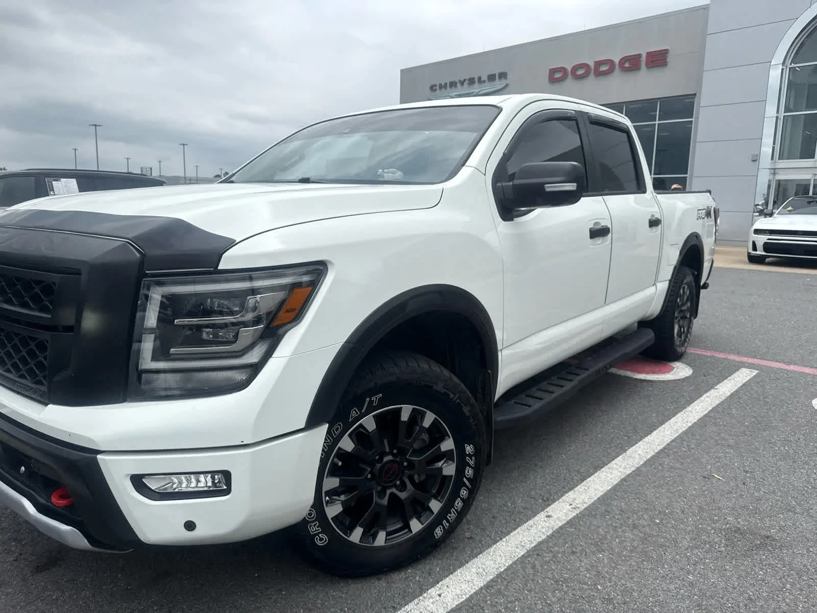 Used 2023 Glacier White Nissan PRO-4X image 8