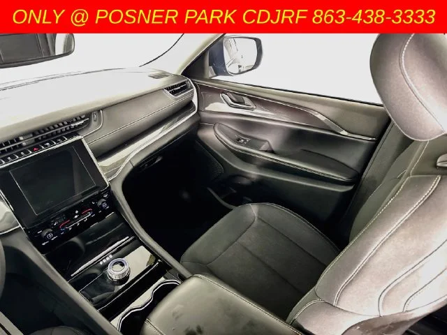 Used 2023 Black Jeep Laredo image 22