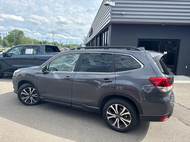 Certified Used 2023 Magnetite Gray Metallic Subaru Limited image 6