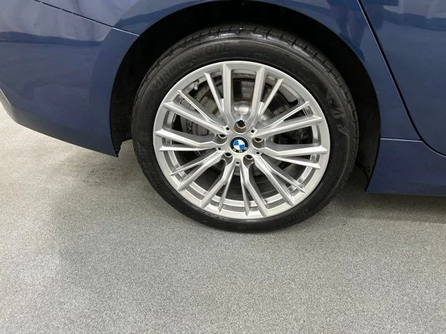Used 2023 Blue BMW 330i xDrive image 29