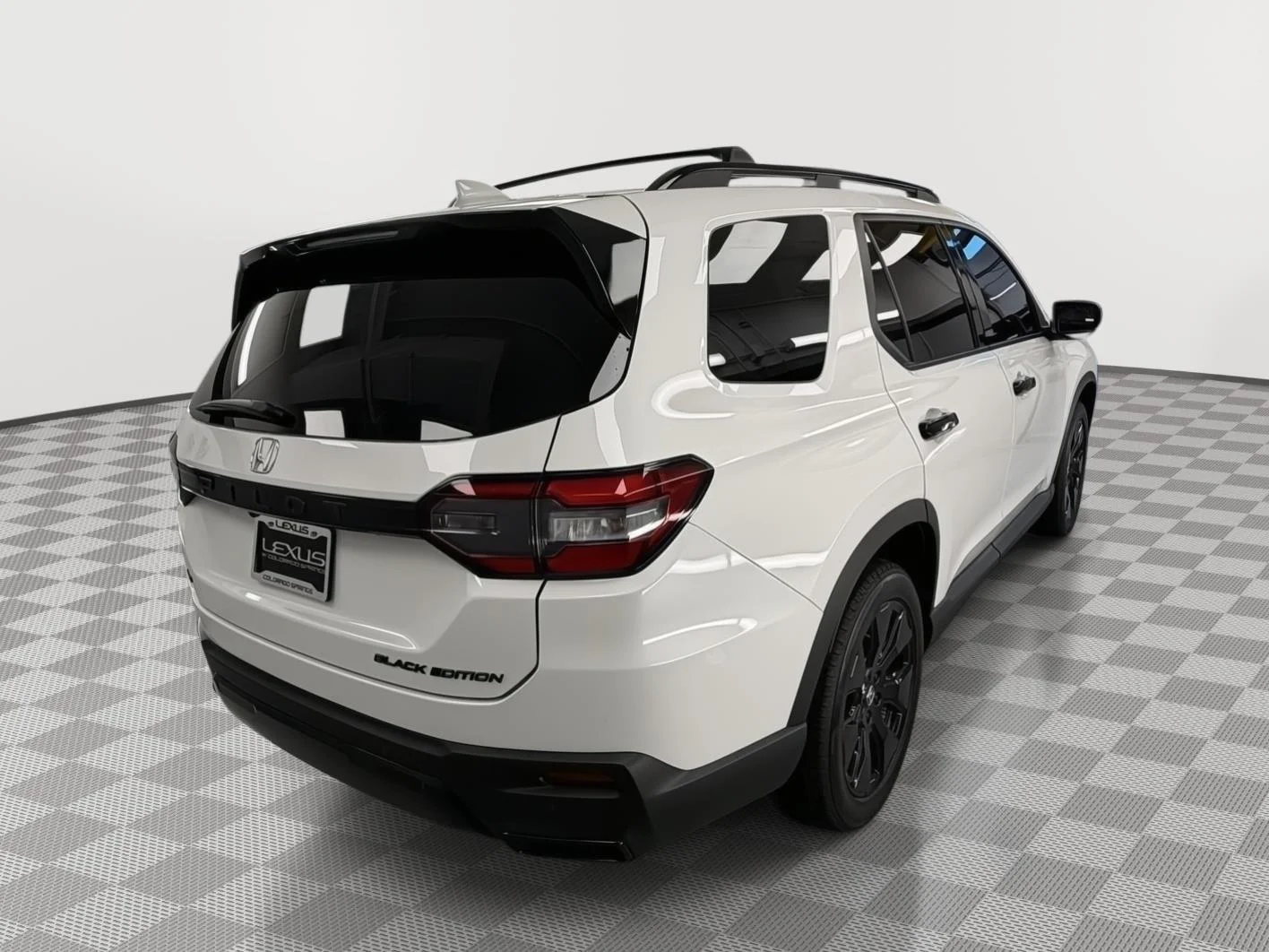 Used 2026 Platinum White Pearl Honda Black Edition image 6