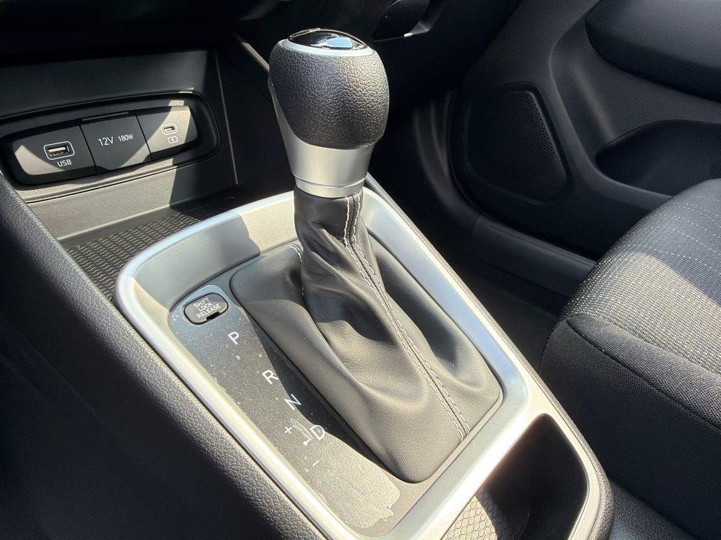 New 2026 White Hyundai SE image 30