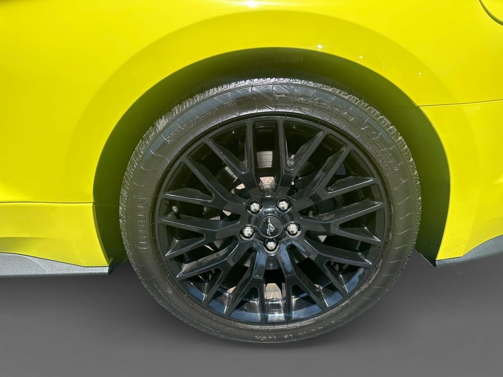 Used 2021 Yellow Ford GT Premium image 8