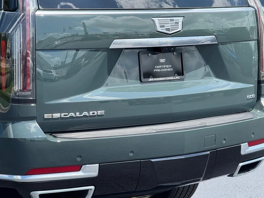 Used 2026  Cadillac Luxury image 9