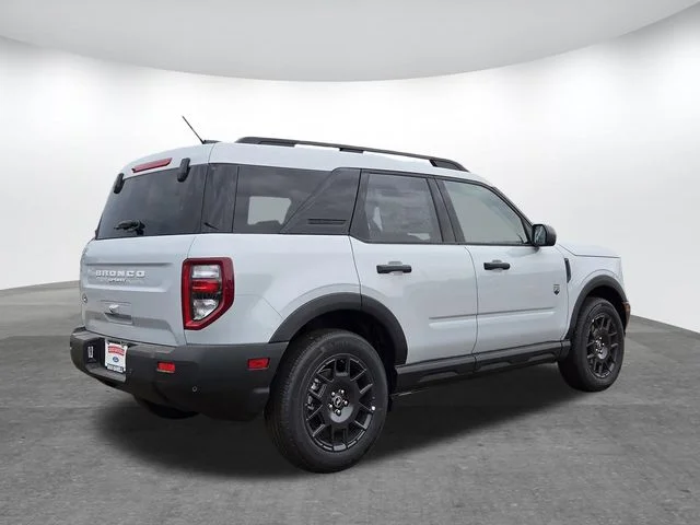 New 2026 Space White Metallic Ford Big Bend® image 2