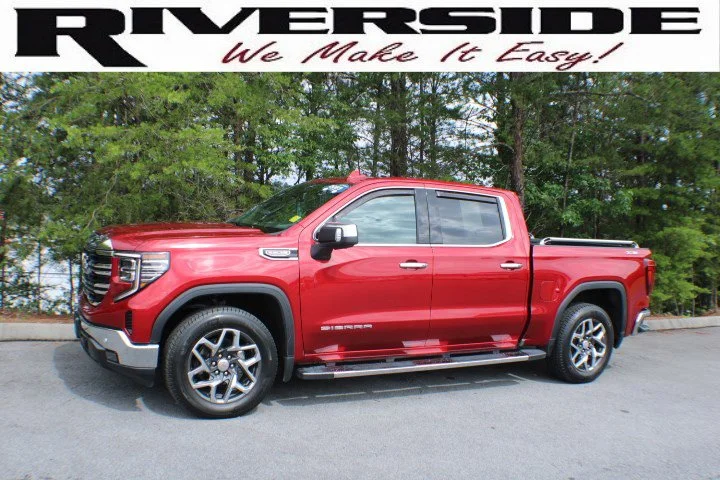 Certified Used 2023 Volcanic Red Tintcoat GMC SLT image 4