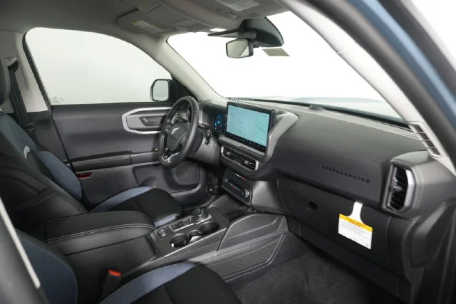 New 2025 Gray Ford Outer Banks image 32