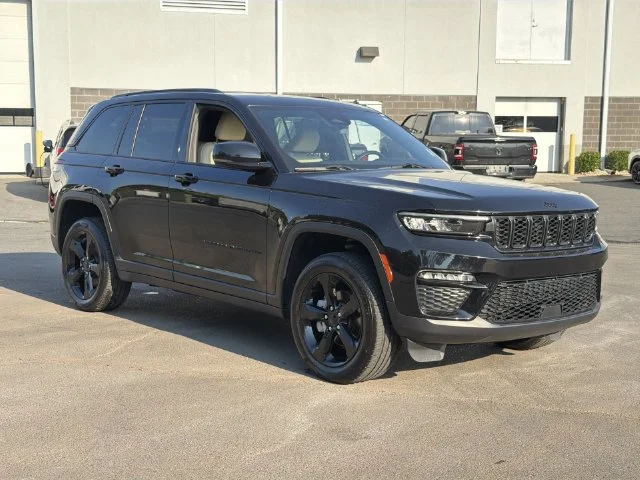 Used 2025 Black Jeep Limited image 14