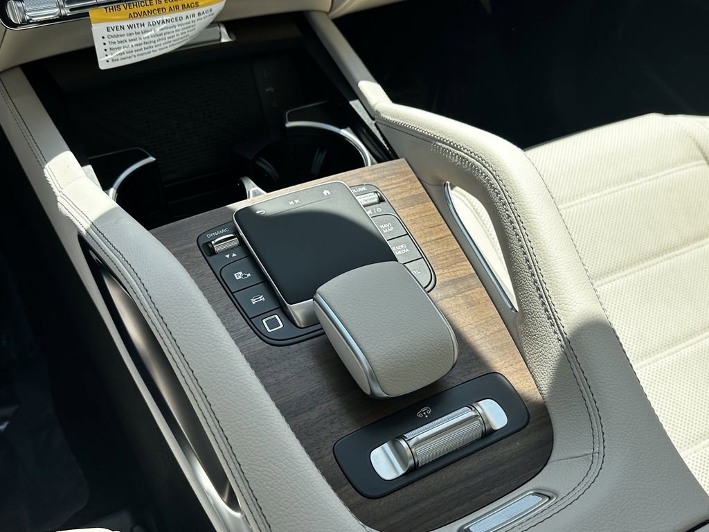 New 2026 Obsidian Black Metallic Mercedes-Benz GLS 450 image 34
