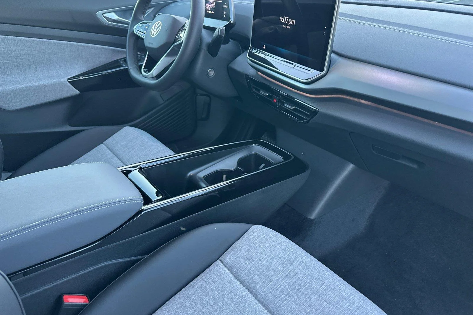 New 2026 Opal White Pearl Volkswagen Pro image 16