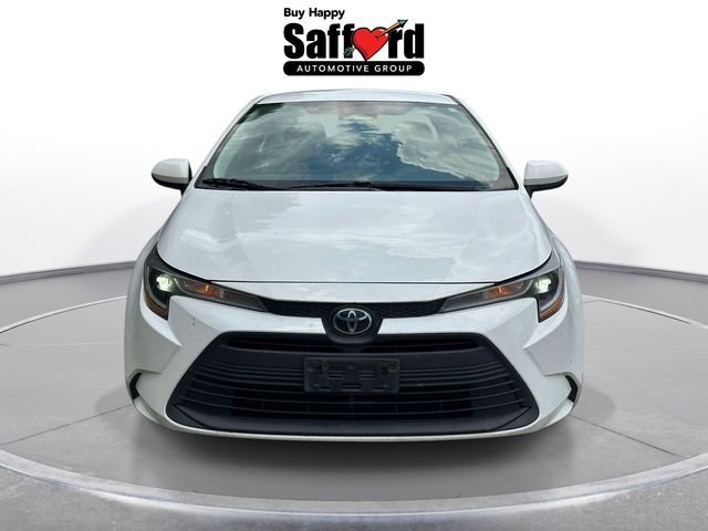 Used 2023 White Toyota LE image 5