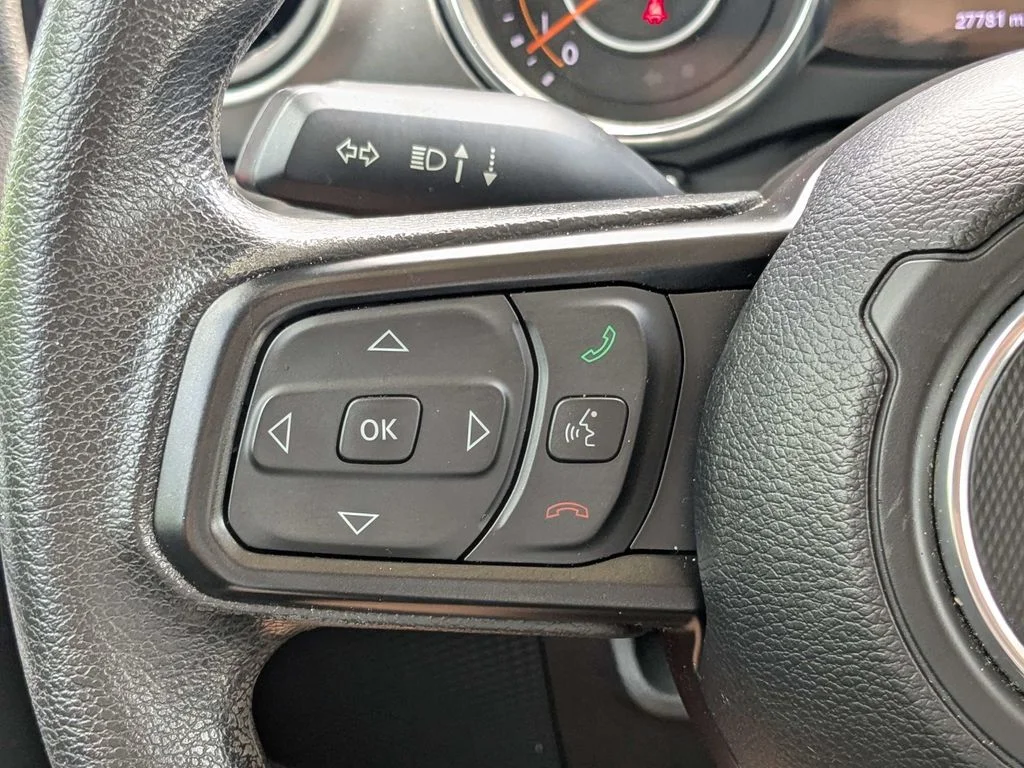 Used 2023 Red Jeep Sport image 21
