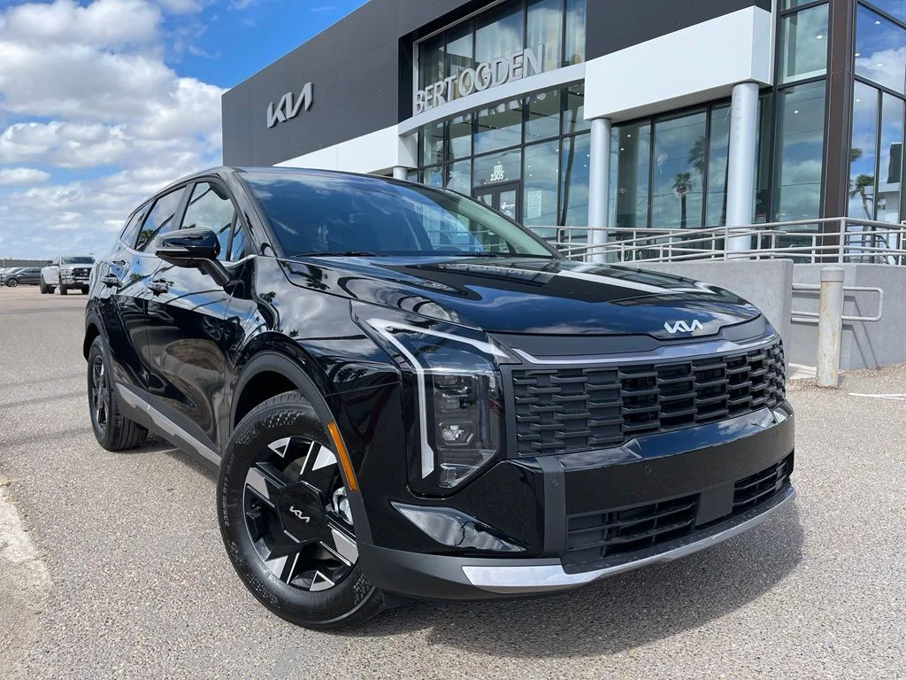 New 2026 Black Kia LX image 1