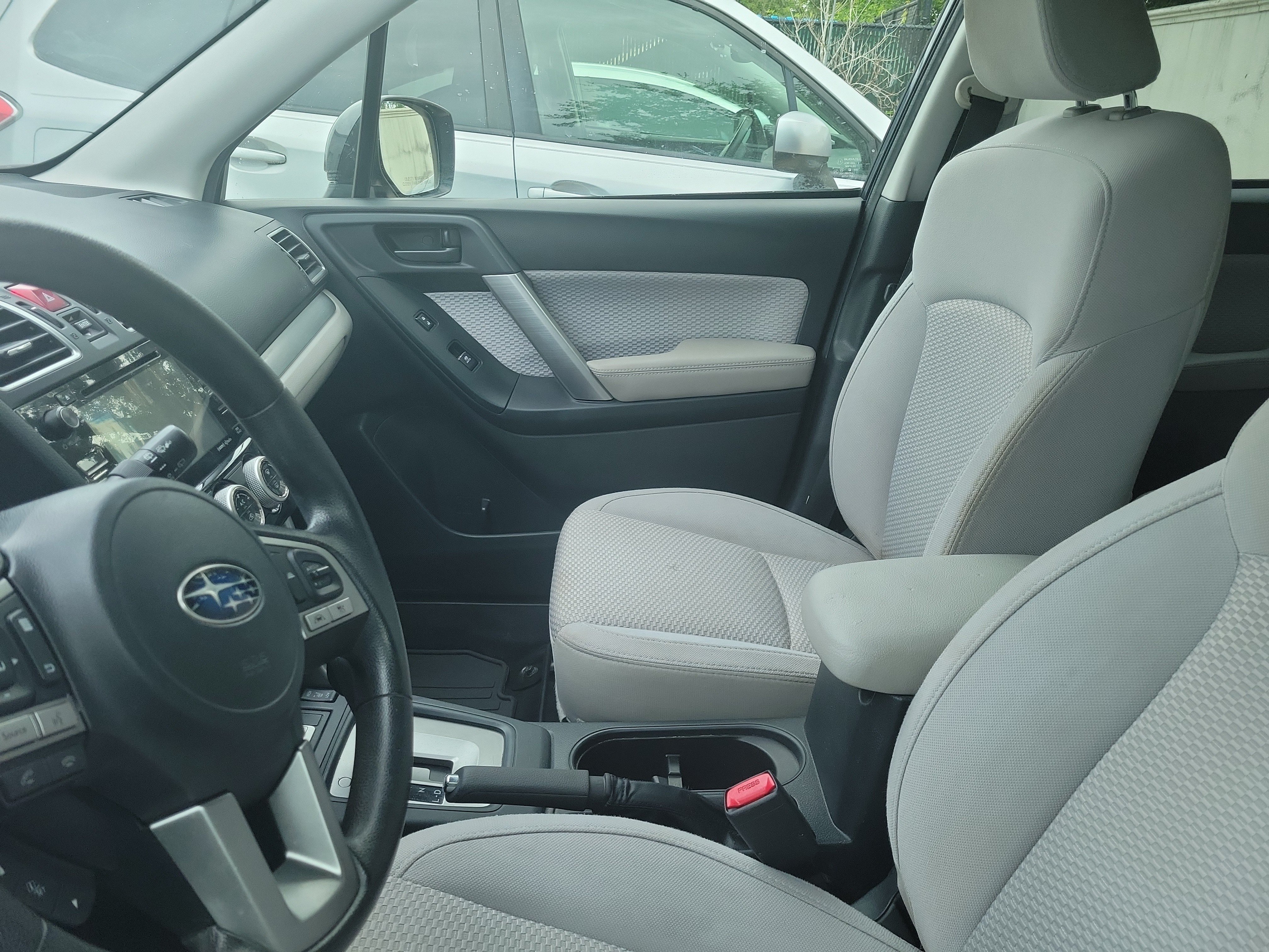 Used 2018 Dark Gray Metallic Subaru Premium image 6
