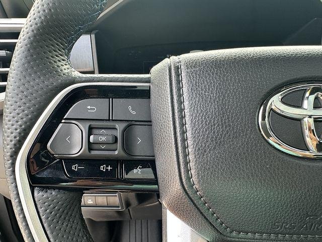 Certified Used 2025 MAGNETIC GRAY MET. Toyota  image 28