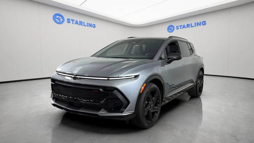 2024 Chevrolet Equinox EV RS - Photo 16