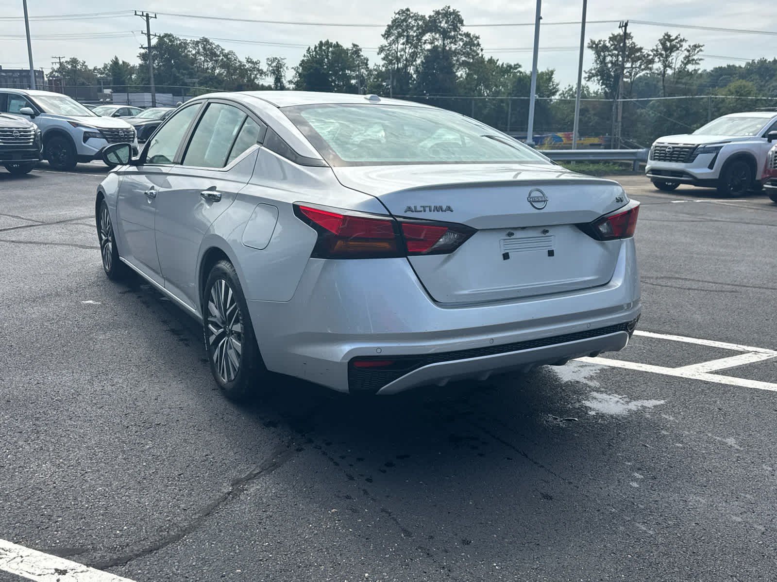 Used 2024 Brilliant Silver Metallic Nissan 2.5 SV image 4