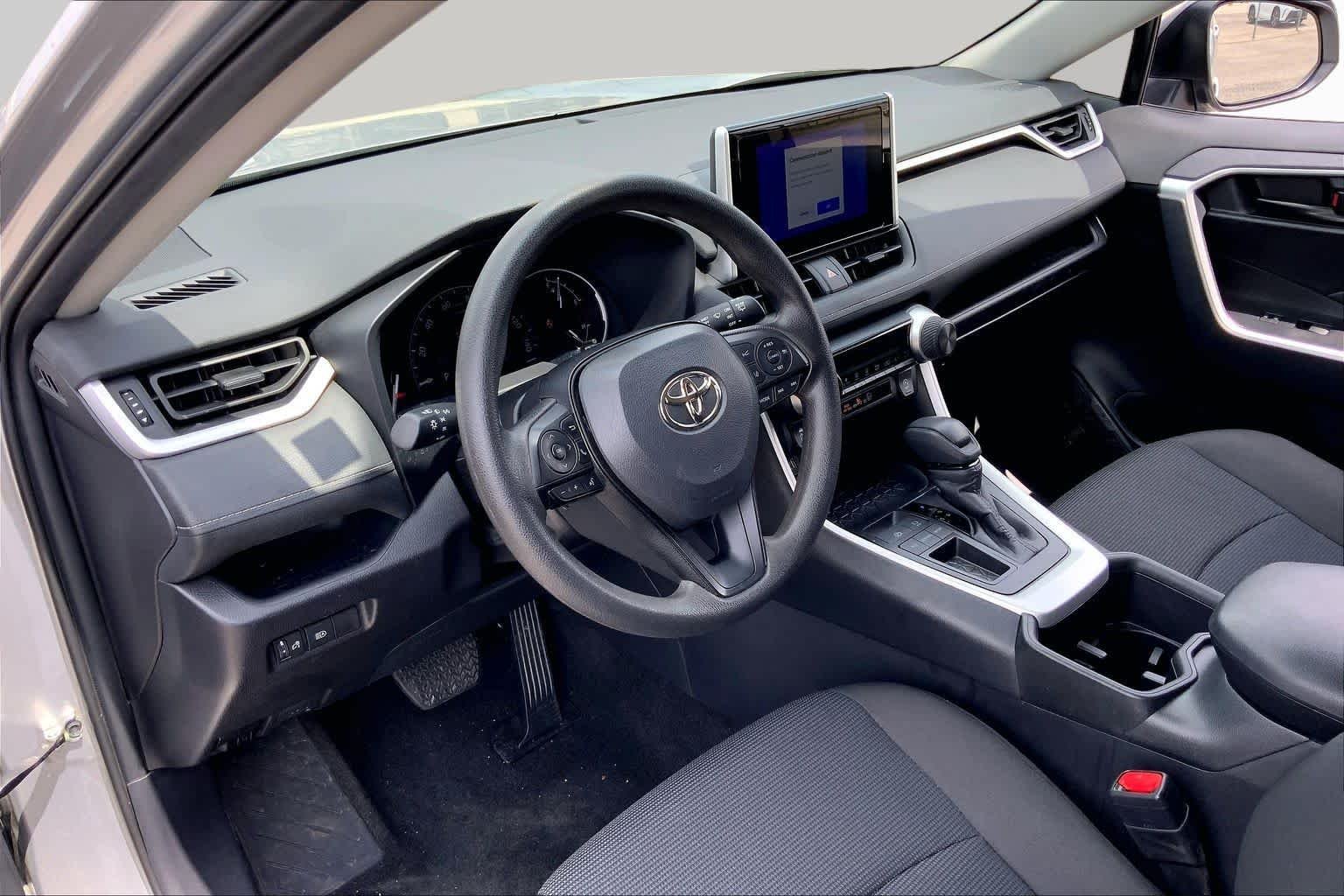 Used 2025 Silver Sky Metallic Toyota LE image 17
