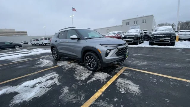 Certified Used 2024 Gray Chevrolet ACTIV image 2
