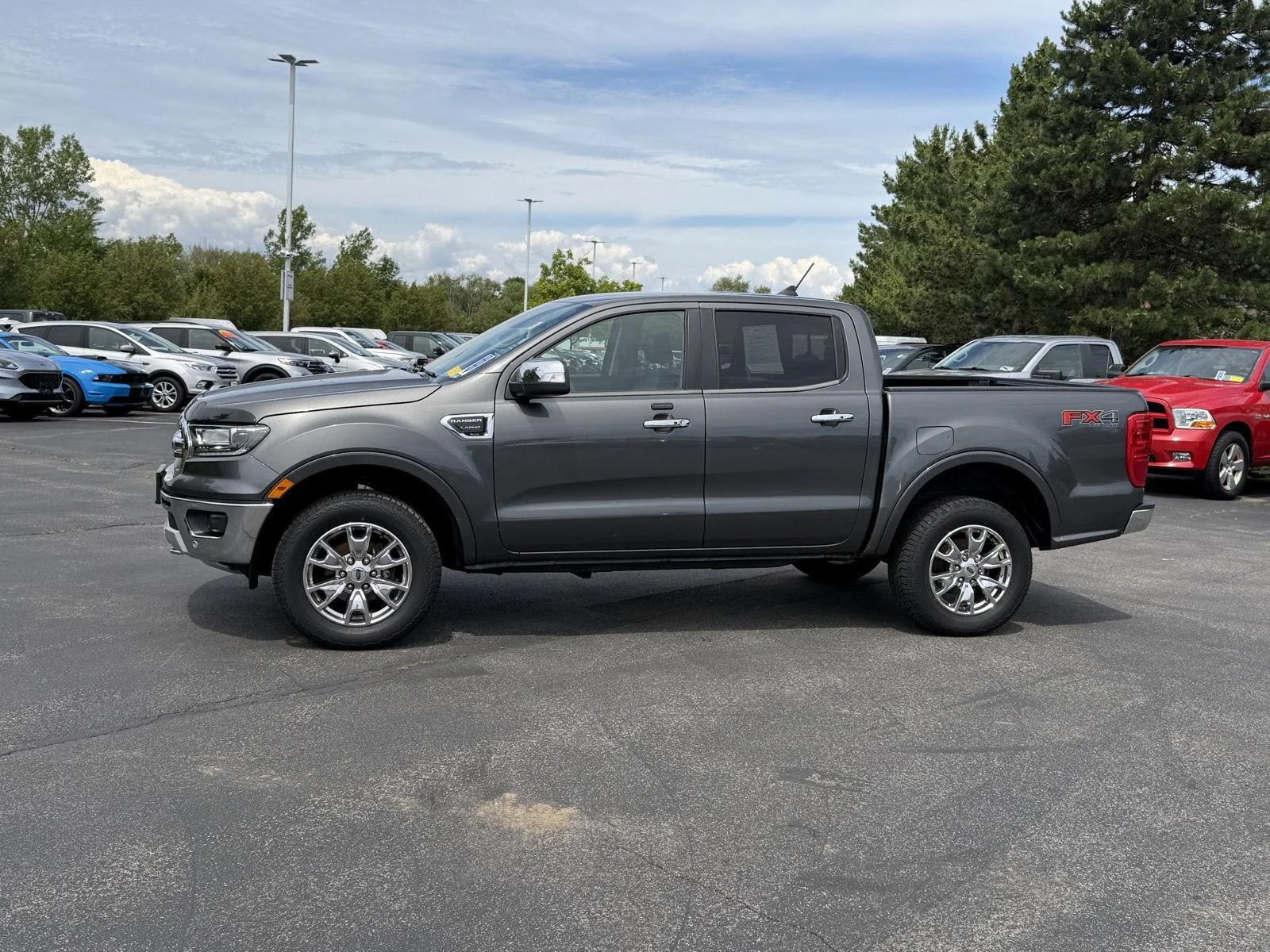 Used 2019 Magnetic Ford LARIAT image 6