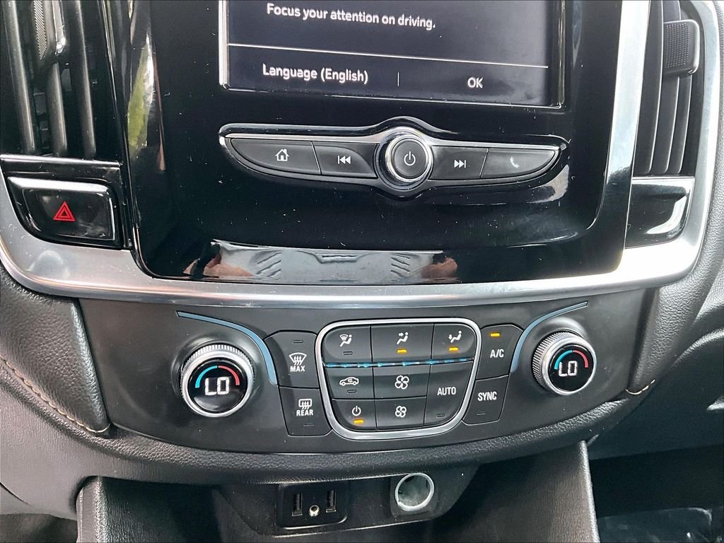 Used 2020 Silver Ice Metallic Chevrolet LT image 27