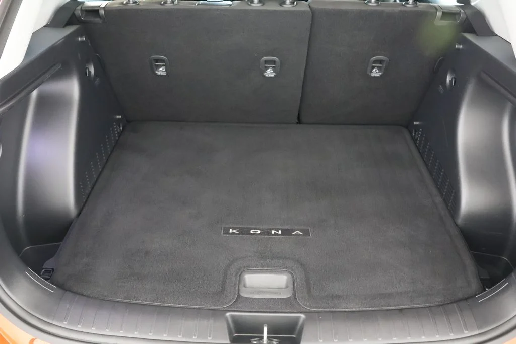 Used 2024 Orange Hyundai SEL image 21