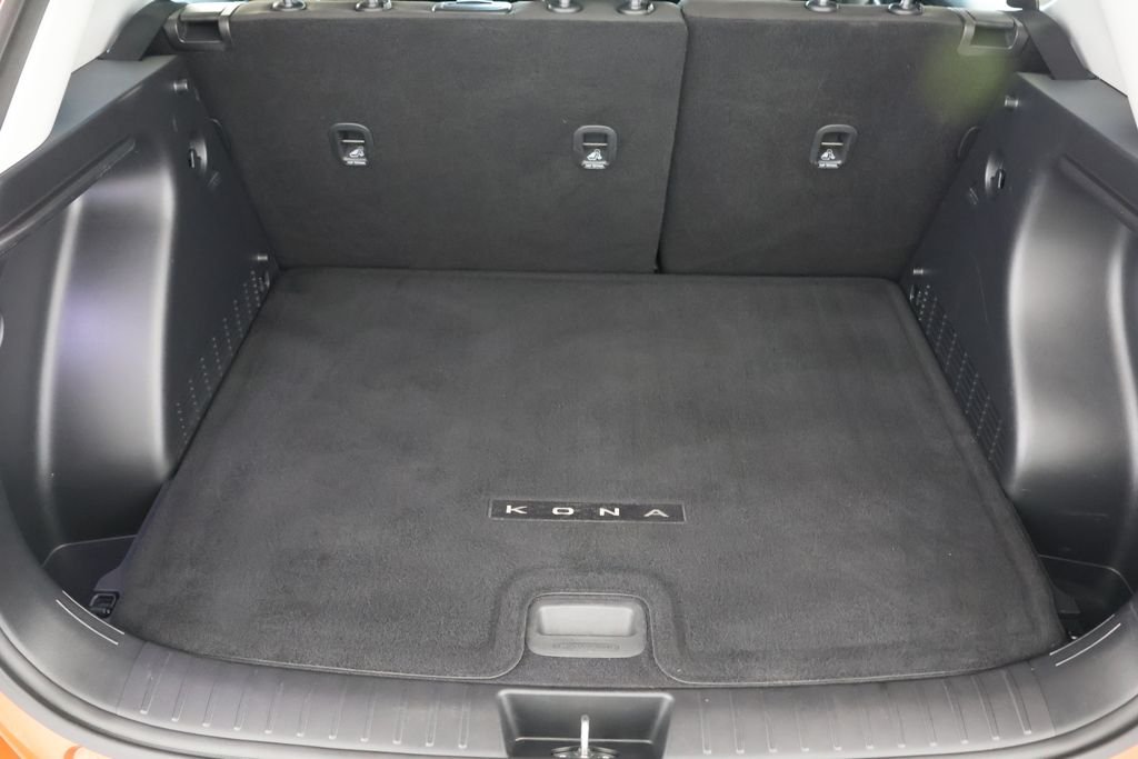 Used 2024 Orange Hyundai SEL image 21