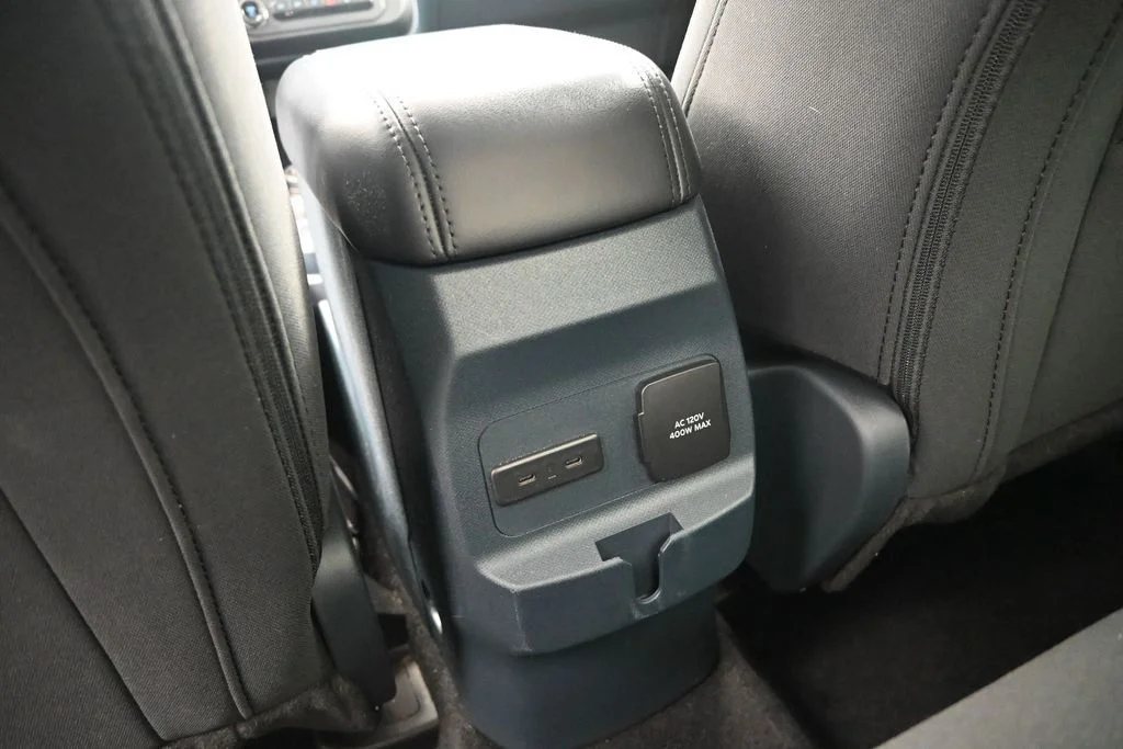Used 2025 Red Ford XLT image 18