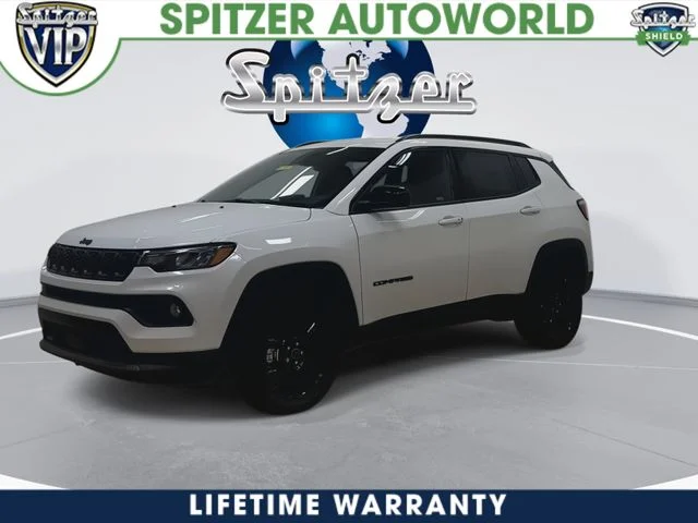 New 2026 Bright White Clear-Coat Exterior Paint Jeep Altitude image 4