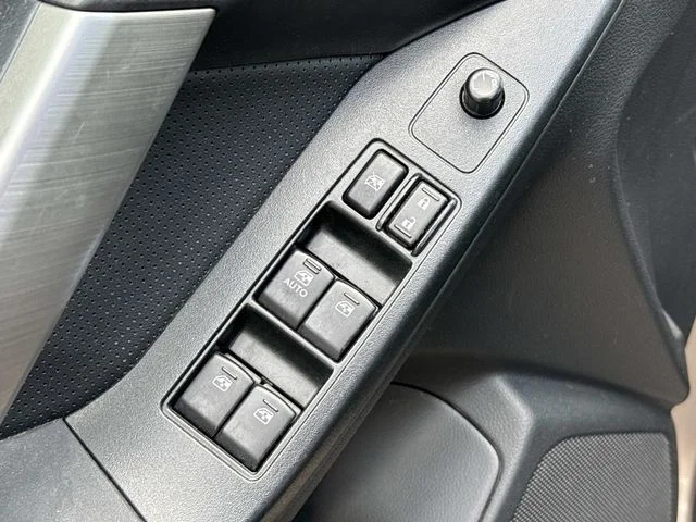 Used 2015 Brown Subaru 2.5i Touring image 27