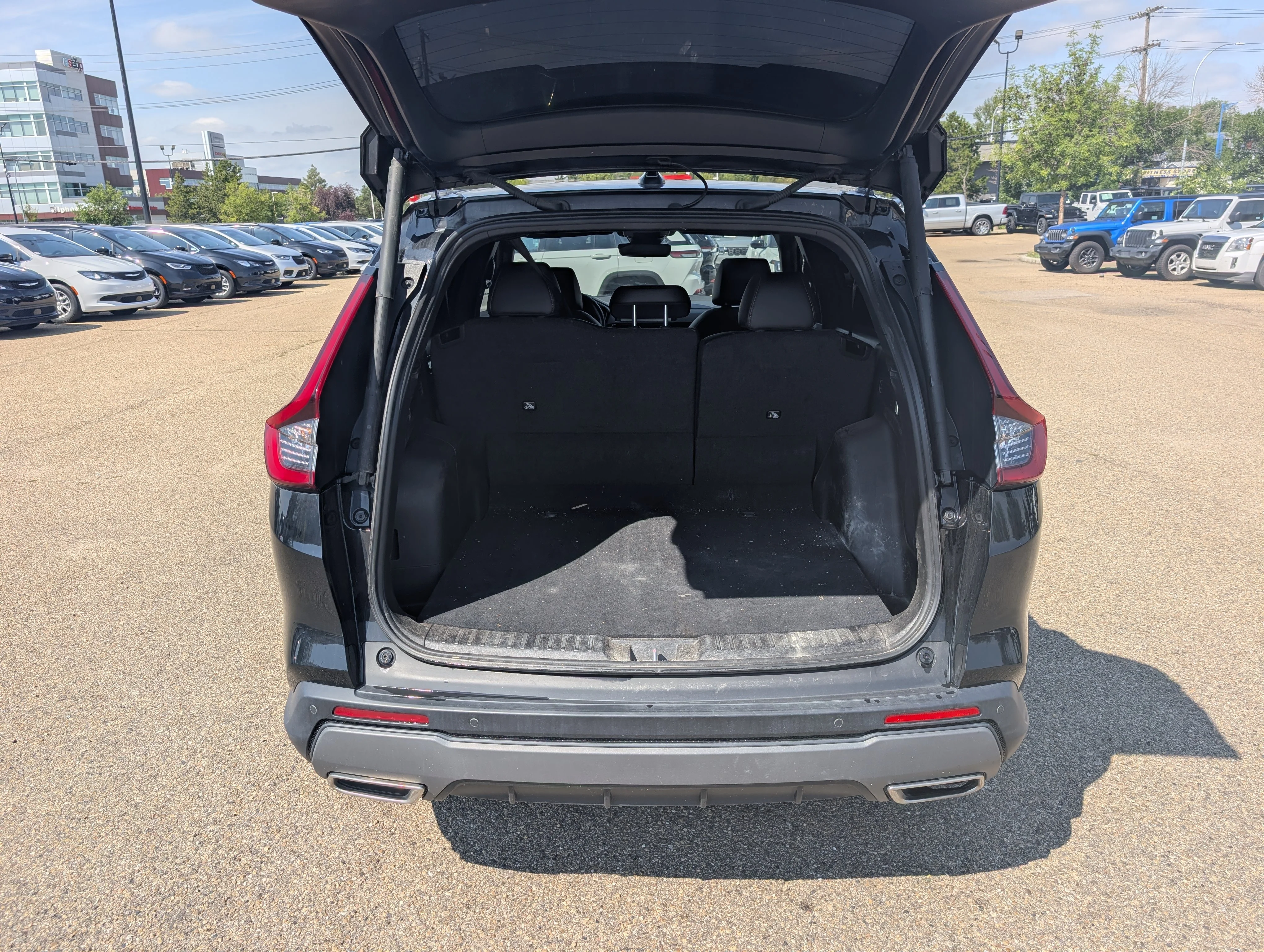 Used 2024 Black Honda Touring image 6