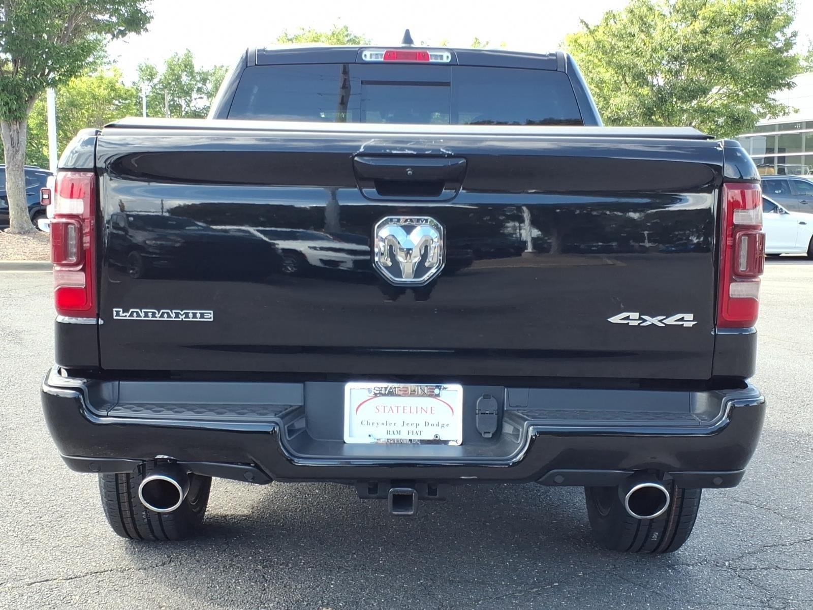 Used 2023 Diamond Black Crystal Pearlcoat Ram Laramie image 17