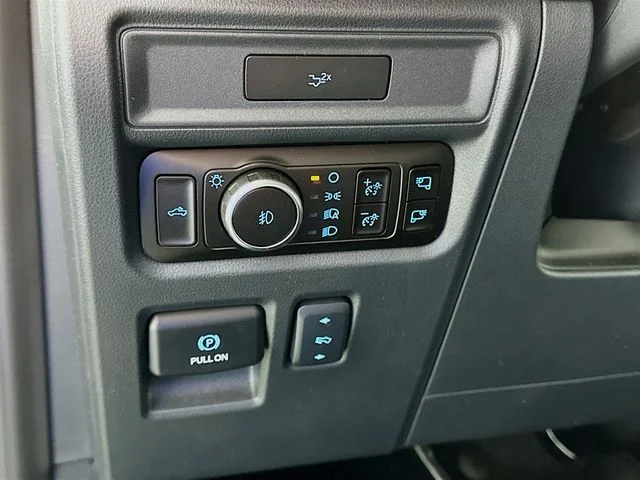 New 2026 Gray Ford Tremor image 23