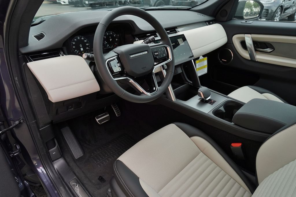 New 2026 Varesine Blue Land Rover Landmark image 12