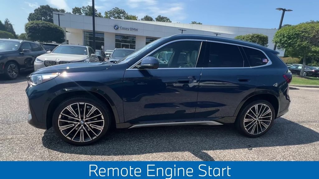 Used 2026 Blue BMW xDrive28i image 5