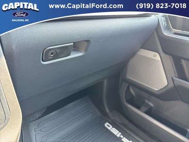 Used 2026 Black Ford Lariat image 27