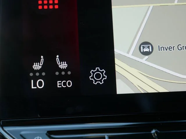 Certified Used 2021 Blue Volkswagen Pro S image 31