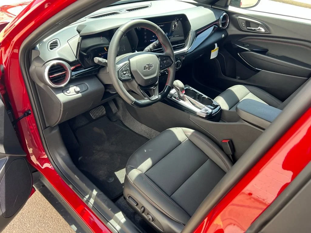 2026 Chevrolet Trax RS - Photo 10